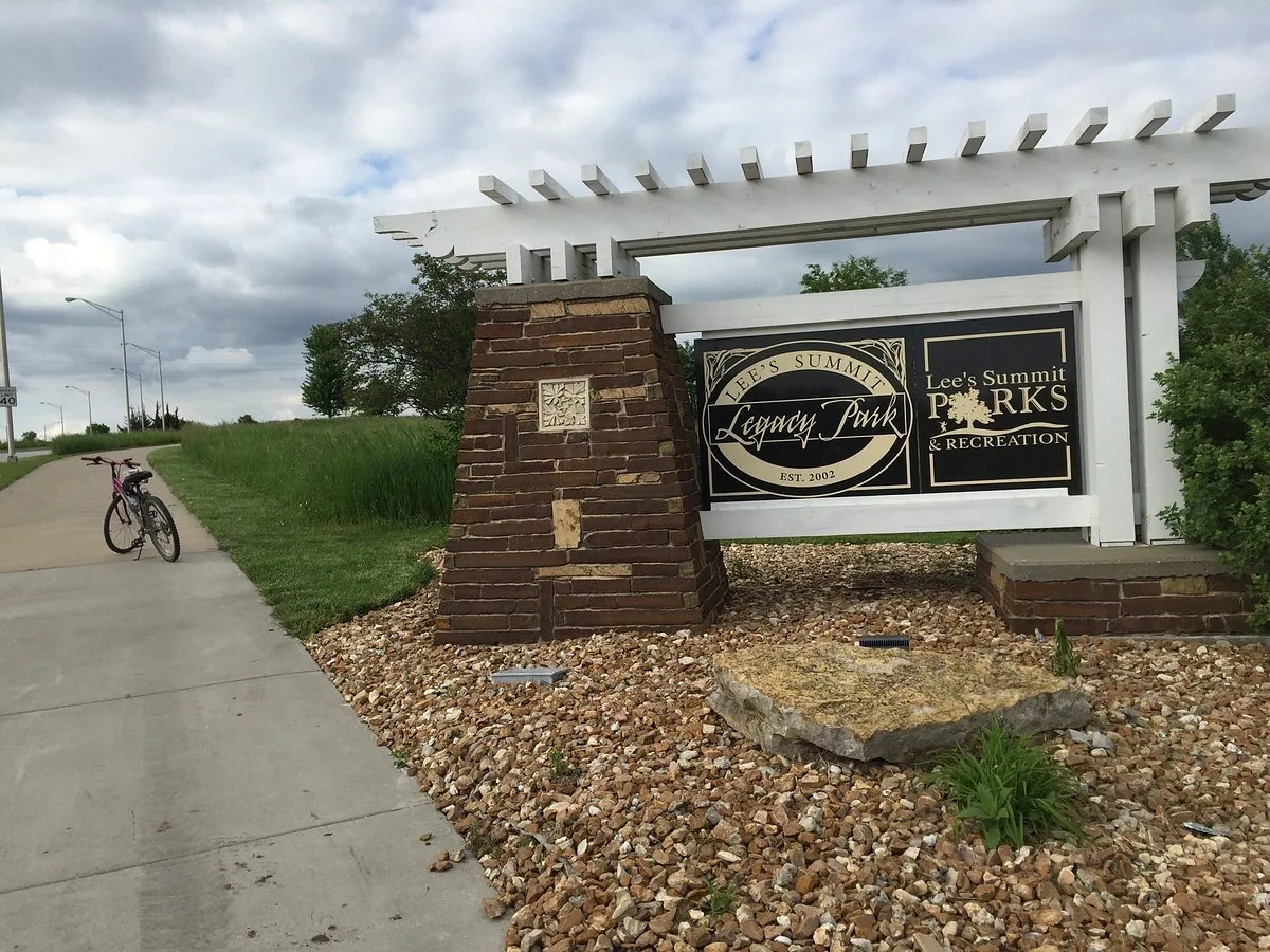 Commercial roofing in Lee's Summit