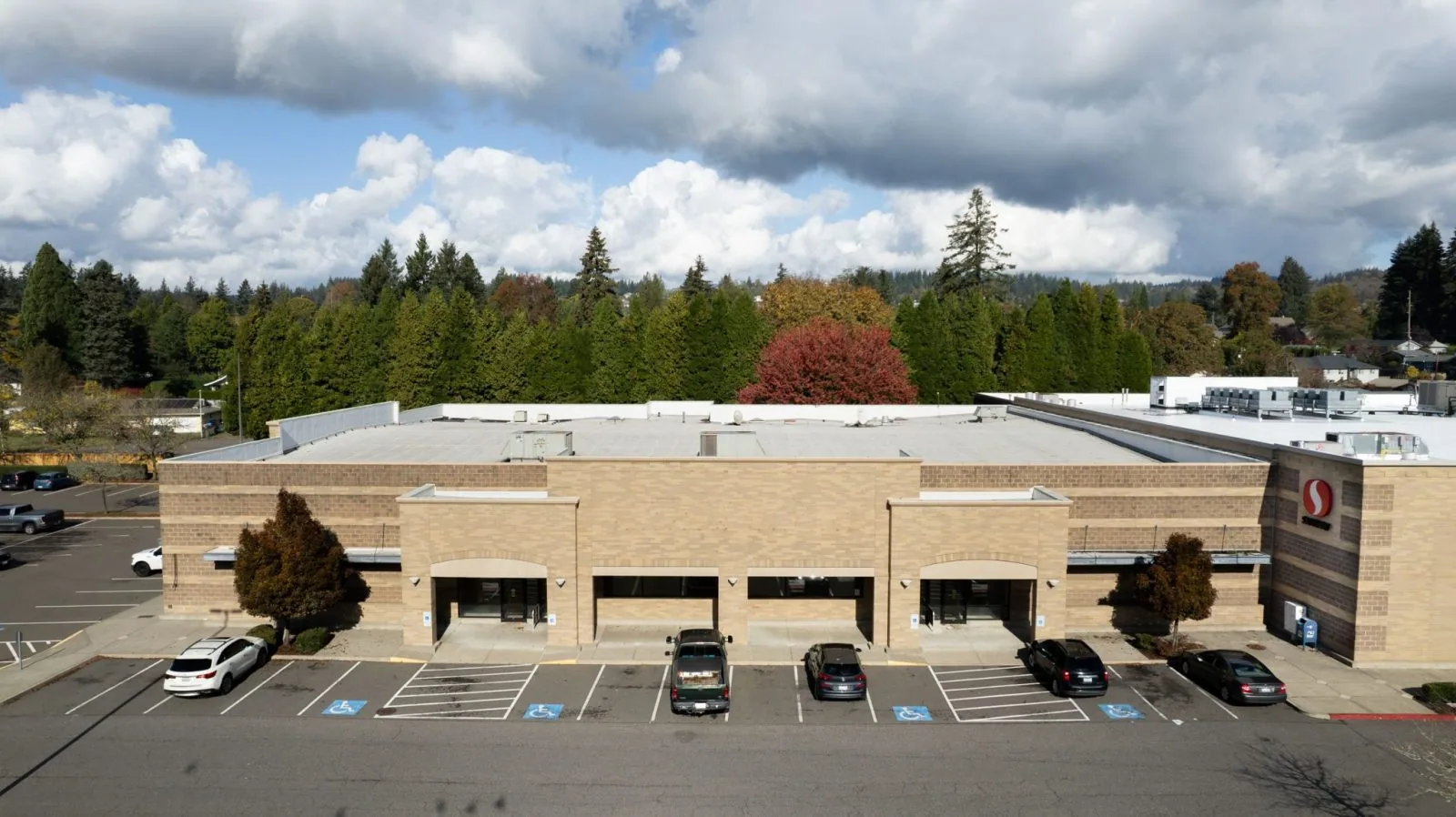 Big-Box Retail Roofing in Lee's Summit, MO