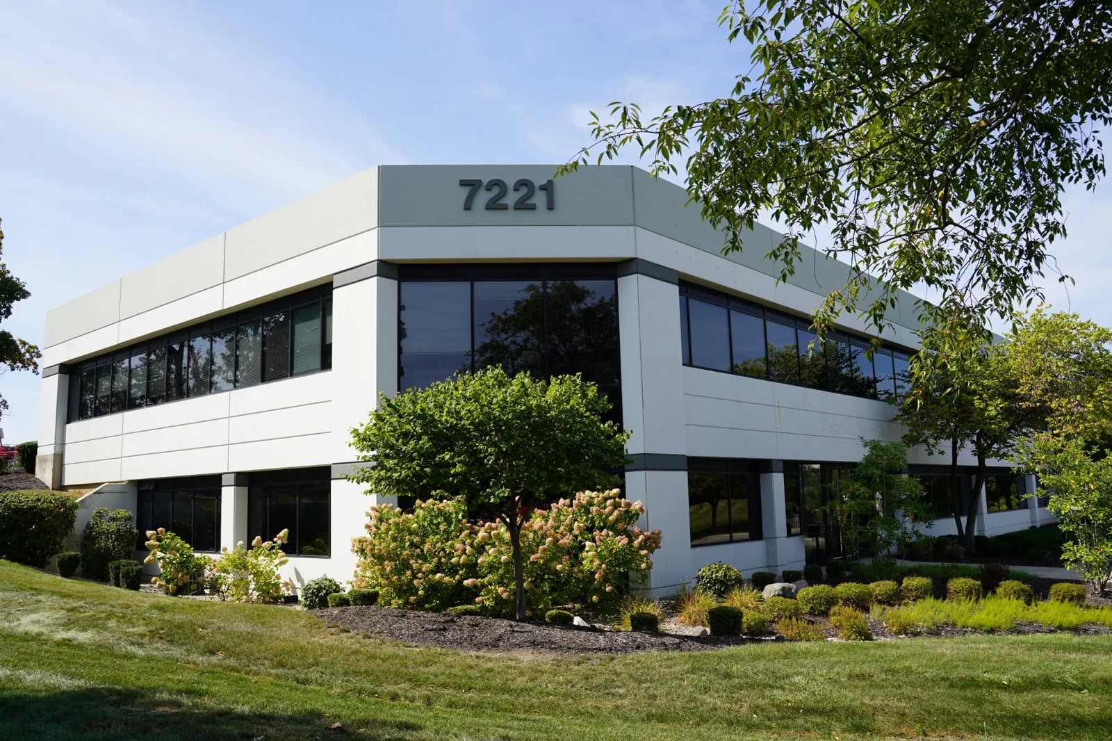 Office Building Roofing in Lee's Summit, MO
